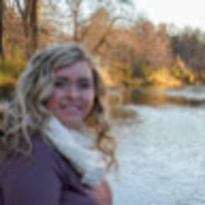 Meet your Posher, Courtney